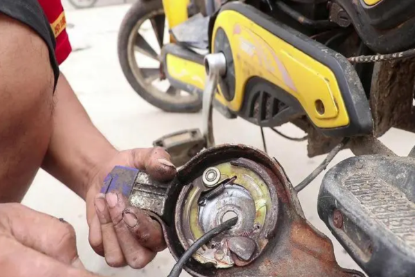 内蒙古电动车刹车故障